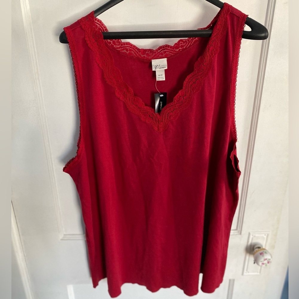 NWT Sz 26/28 Lane Bryant Top